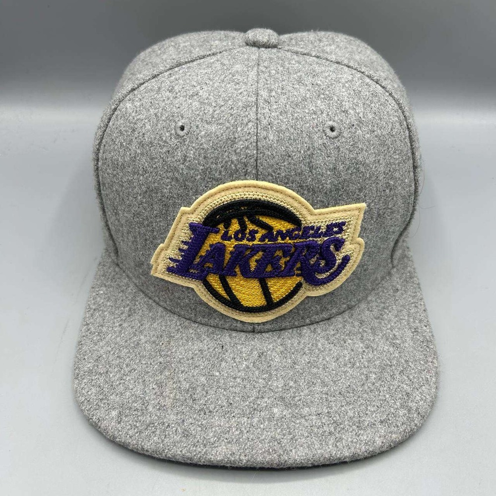 Los Angeles LA Lakers Hat Men Gray Mitchell & Ness NBA Snap Back Cap